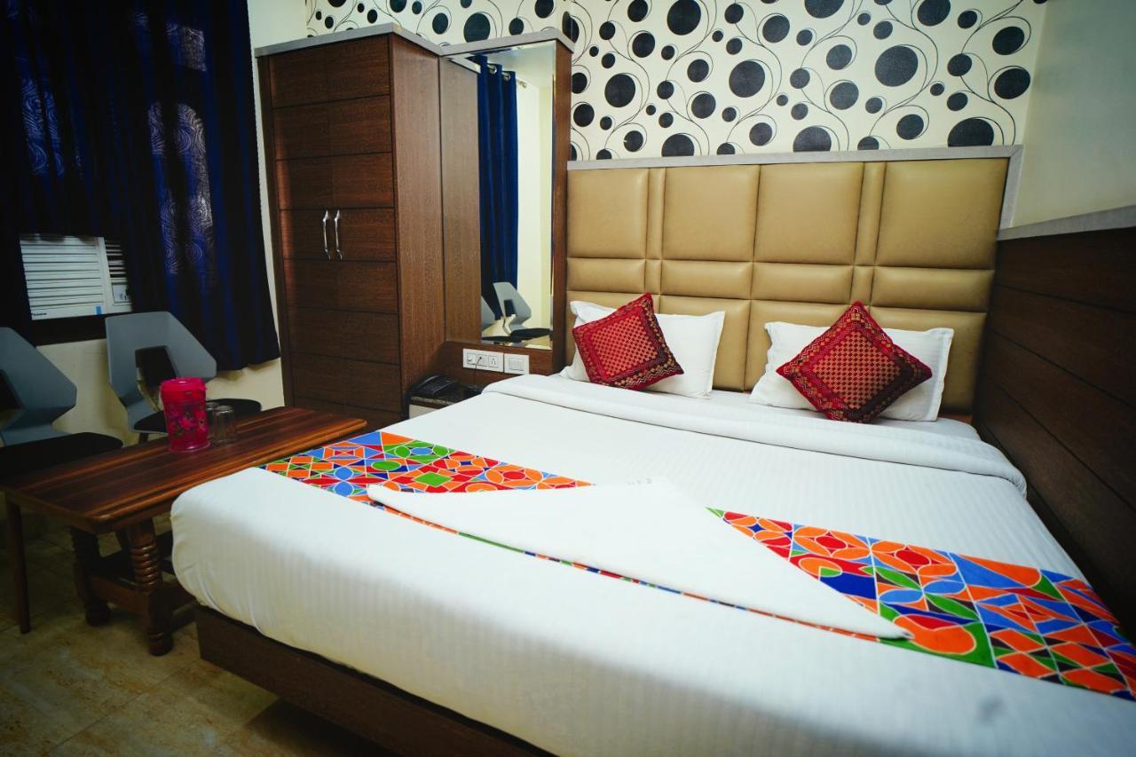 Hotel Delhi Darshan Deluxe-By Rsl Hospitality 뉴델리 외부 사진