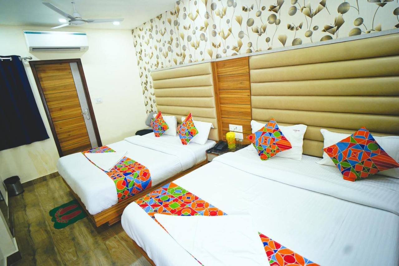 Hotel Delhi Darshan Deluxe-By Rsl Hospitality 뉴델리 외부 사진